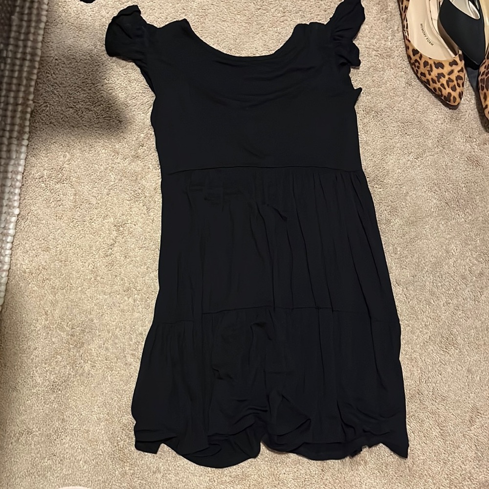 Ruffle sleeve dress